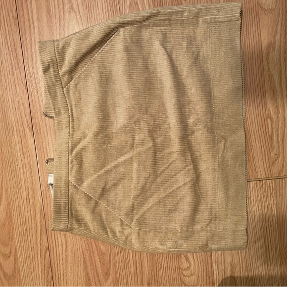 Rose skirt - Picture 3 of 5